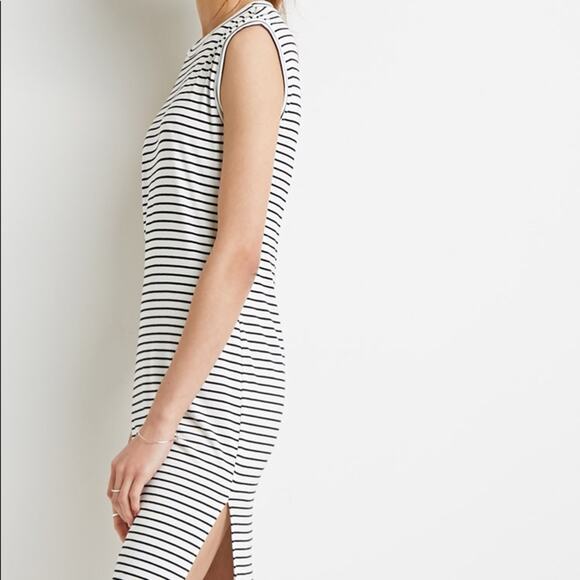 Forever 21 Dress Sleeveless Mock Neck Striped - Picture 4 of 9